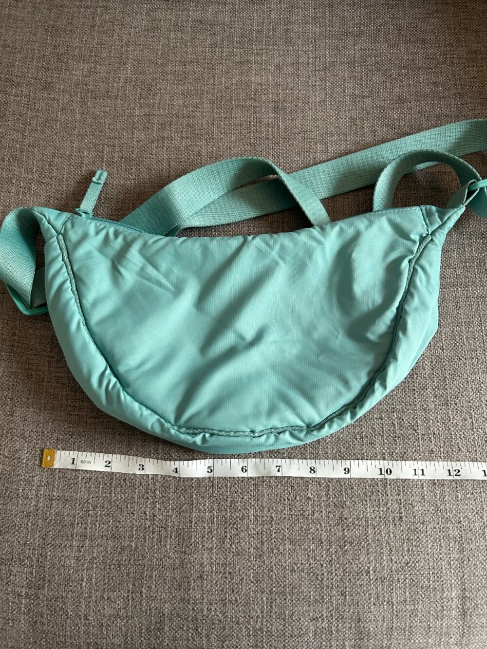 Uniqlo Round Mini Crescent Shoulder Bag Teal Blue Mint Green Nylon - Picture 9 of 9